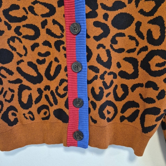 Anthropologie Lea & Viola Leopard Print Cardigan Sweater V Neck Button Up Sz S - Picture 4 of 11